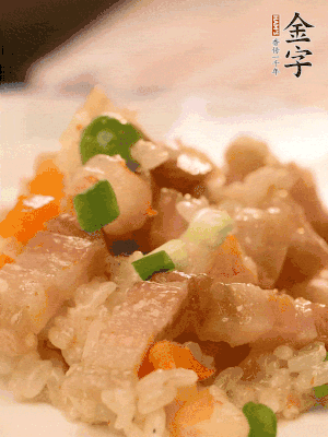 出鍋后撒點蔥花更香。